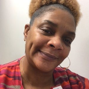 Meet your Posher, Aretha